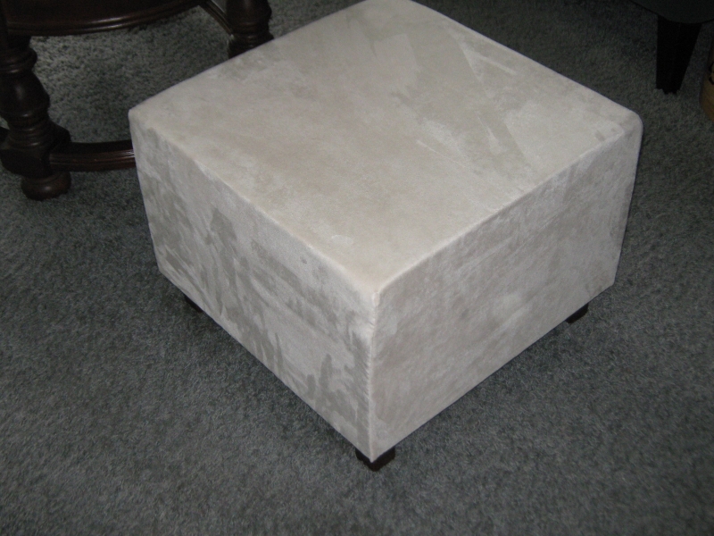 Poef 006
